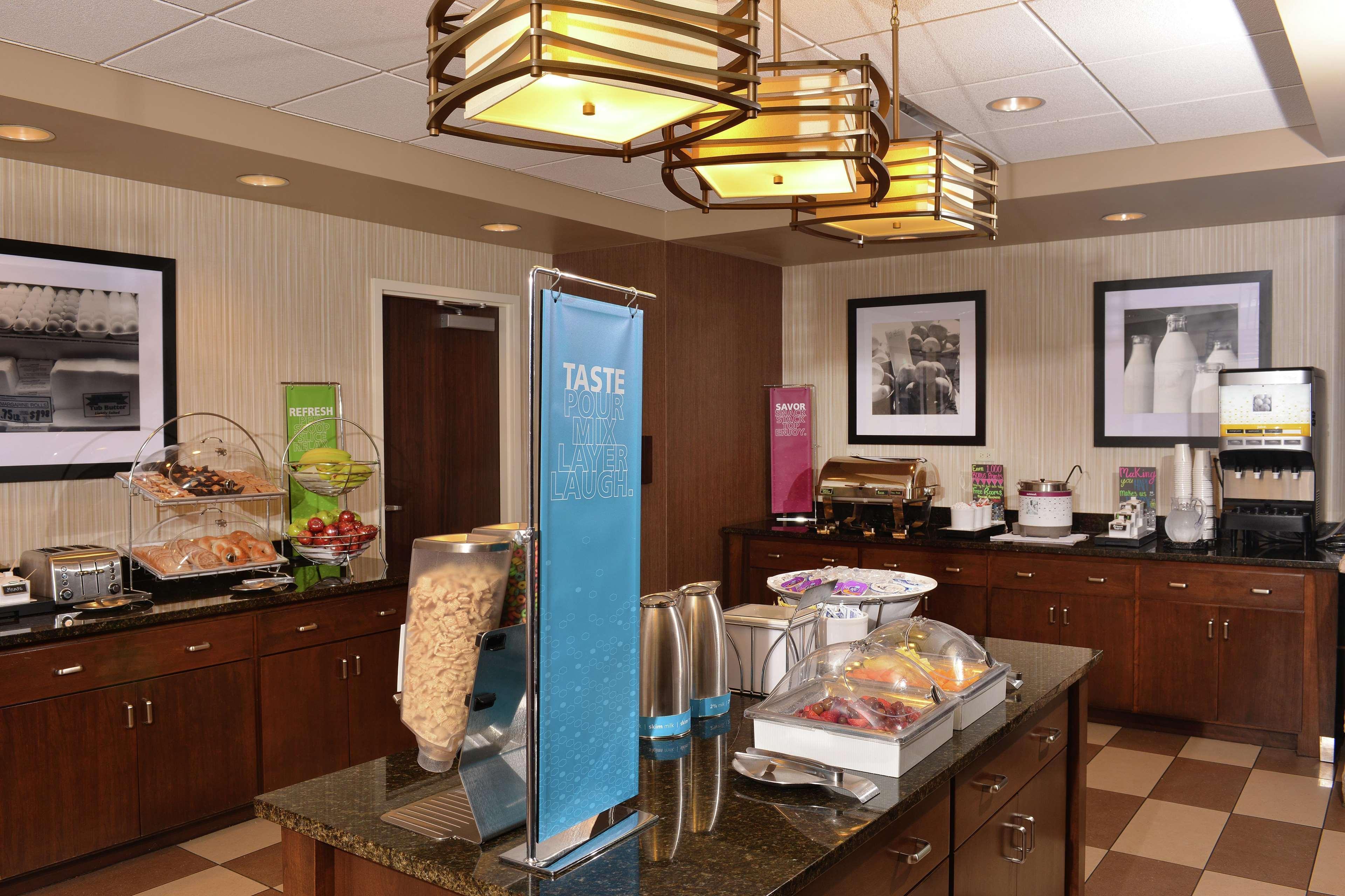 Hampton Inn Springfield-Southeast, Mo Экстерьер фото